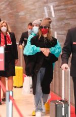 HAILEY and Justin BIEBER at Roissy CDG Airport in Paris 03/03/2021