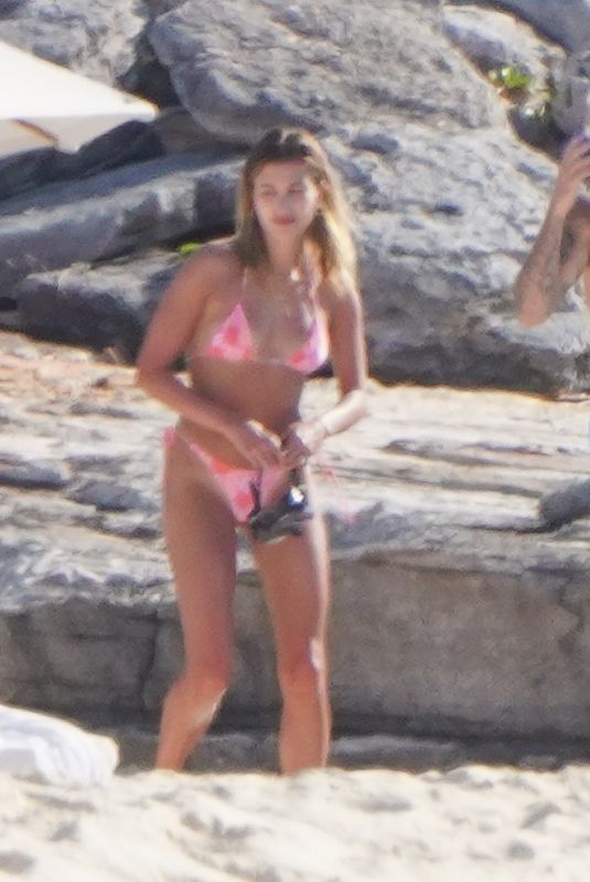 HAILEY and Justin BIEBER Out at a Beach in Turks and Caicos 03/21/2021