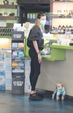 HAILEY BIEBER Heading to Morning Pilates in Los Angeles 03/05/2021