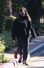JENNIFER GARNER Checks Her New House Construction in Brentwood 03/13/2021