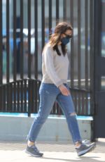 JENNIFER GARNER in Denim Out in Pacific Palisades 03/24/2021
