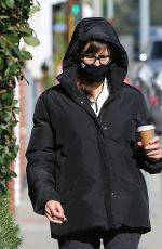 JENNIFER GARNER Out for Coffee in Brentwood 03/04/2021
