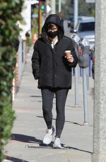 JENNIFER GARNER Out for Coffee in Brentwood 03/04/2021