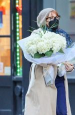 JESSICA CHASTAIN Out Buying Flowers in New York 03/14/22021