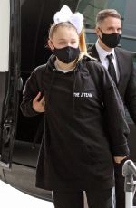 JOJO SIWA Arrives at Airport in Vancouver 03/20/2021