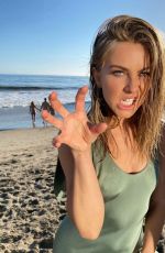 JULIANNE HOUGH - Instagram Photos 03/26/2021