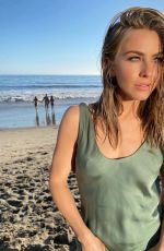 JULIANNE HOUGH - Instagram Photos 03/26/2021