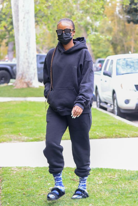 JUSTINE SKYE Heading to Pilates Class in Los Angeles 03/25/2021