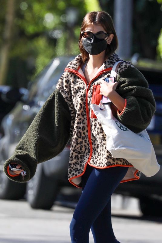 KAIA GERBER Leaves Yoga Class in Los Angeles 03/11/2021