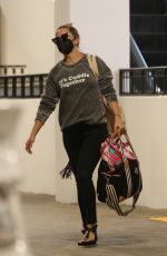 KATE HUDSON Out and About in Pacific Palisades 03/11/2021