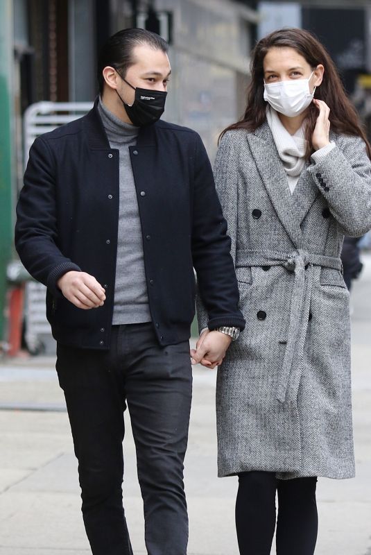 KATIE HOLMES and Emilio Vitolo Jr. Out in New York 03/01/2021