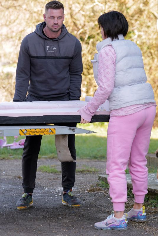 KATIE PRICE and Carl Woods Move Out of Katies Rented Home in Surrey 03/23/2021
