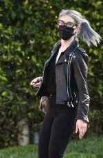 KELLY OSBOURNE Leaves Her Brother Jack House in Los Angeles 03/21/2021