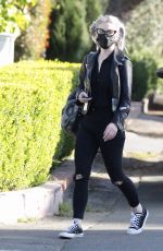 KELLY OSBOURNE Leaves Her Brother Jack House in Los Angeles 03/21/2021
