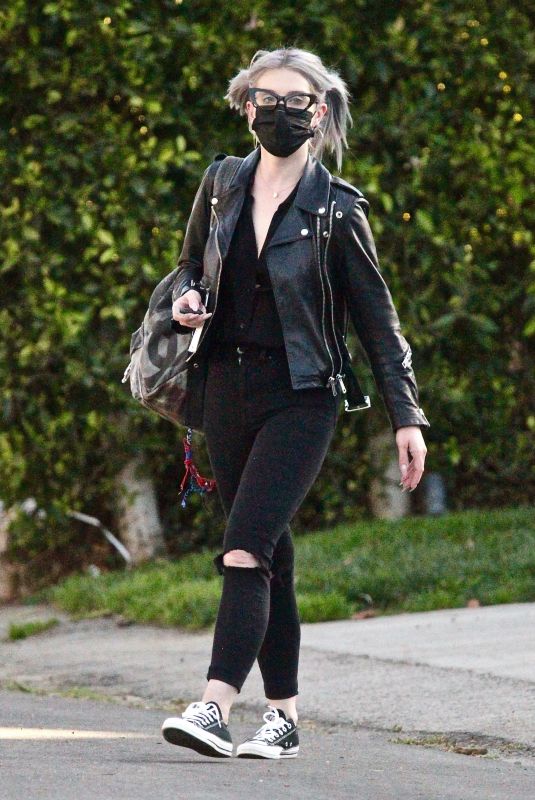 KELLY OSBOURNE Leaves Her Brother Jack House in Los Angeles 03/21/2021