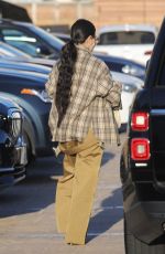 KOURTNEY KARDASHIAN Arrives at Nobu in Malibu 03/29/2021
