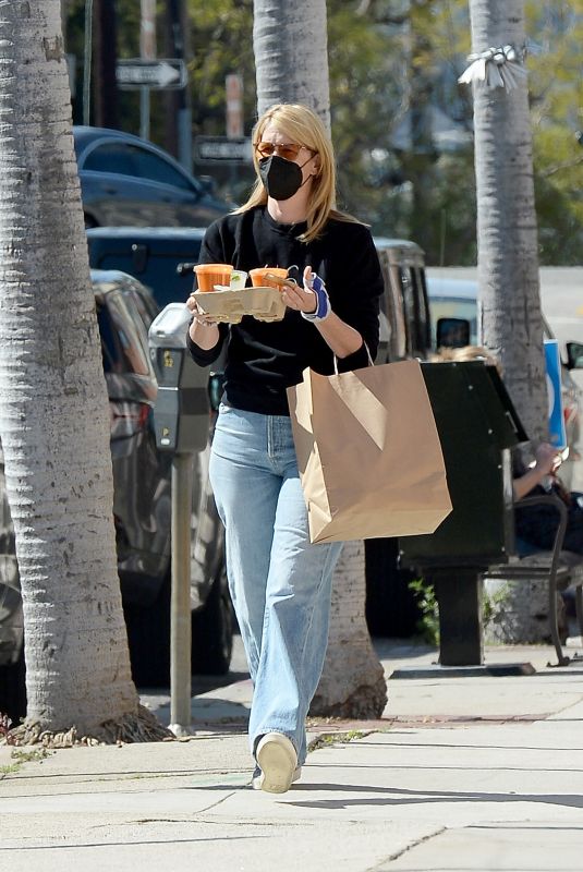 LAURA DERN Out Shopping in Los Angeles 03/06/2021