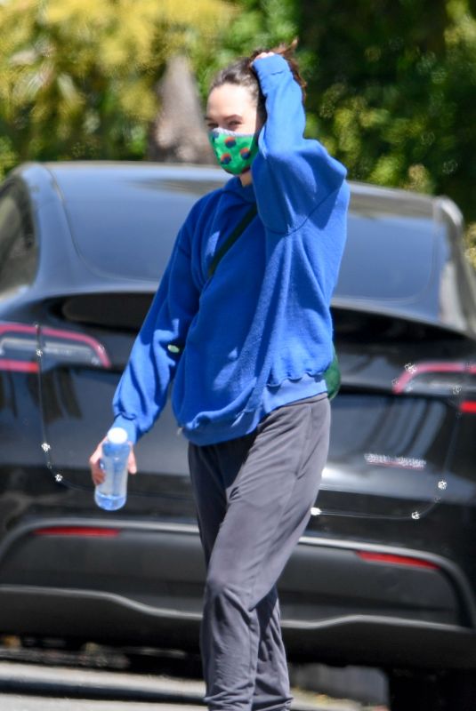 LENA HEADEY Heading to a Gym in Los Angeles 03/26/2021