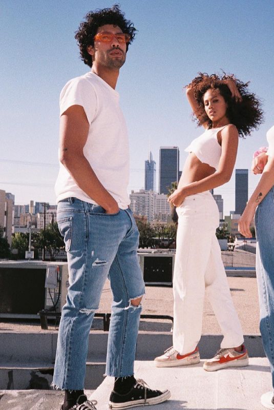 LILY EASTONand ELAH GARCIA for Abrand Jeans, 2021