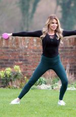 LIZZIE CUNDY Workout at a Park in London 03/03/2021