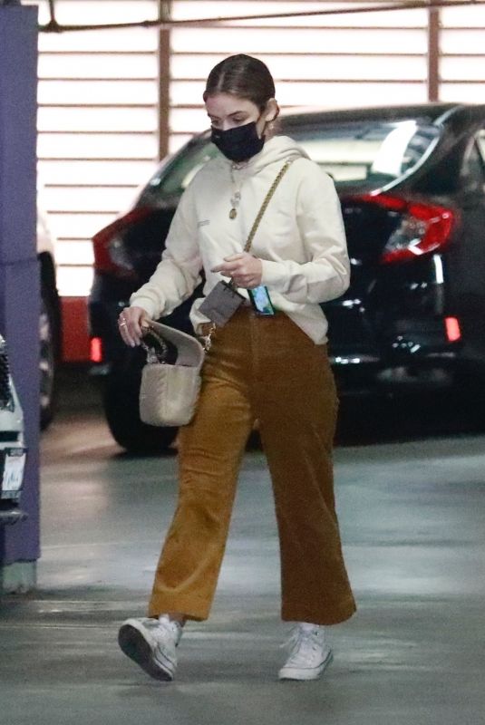 LUCY HALE Shopping at Jewelry Store in Los Angeles 03/15/2021