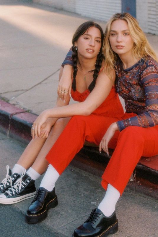 Maddie And Mackenzie Ziegler At A Photoshoot March 2021 Hawtcelebs
