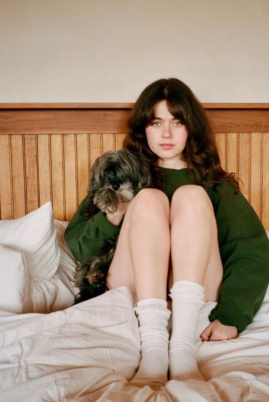 MOLLY GORDON for Vulture Magazine, March 2021