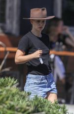 NATALIE PORTMAN Out and About in Sydney 03/28/2021