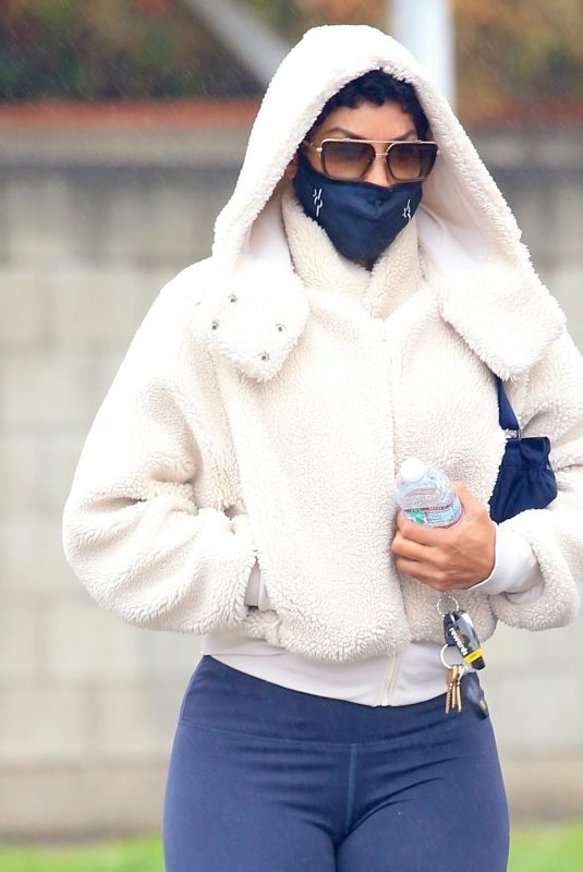 NICOLE MURPHY Leaves a Gym in Los Angeles 03/15/2021