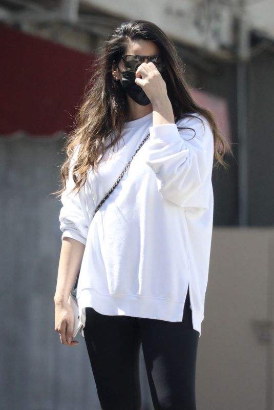 OLIVIA MUNN Out in West Hollywood 03/30/2021