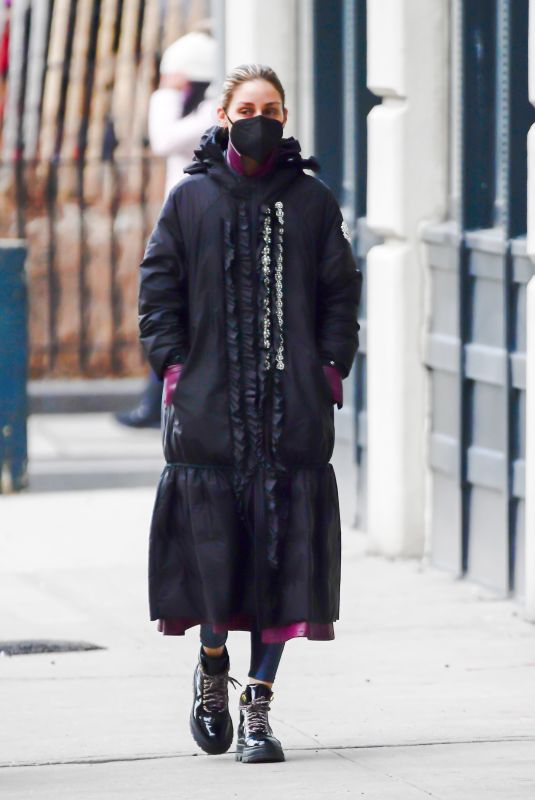 OLIVIA PALERMO Out with Her Dog in New York 03/01/2021