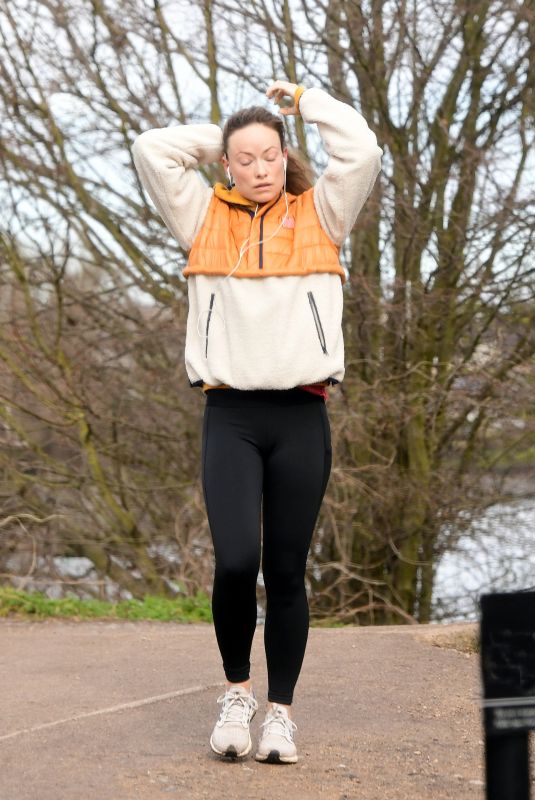 OLIVIA WILDE Out Jogging in London 03/12/2021