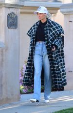 PIA MIA PEREZ Out in Los Angeles 03/25/2021