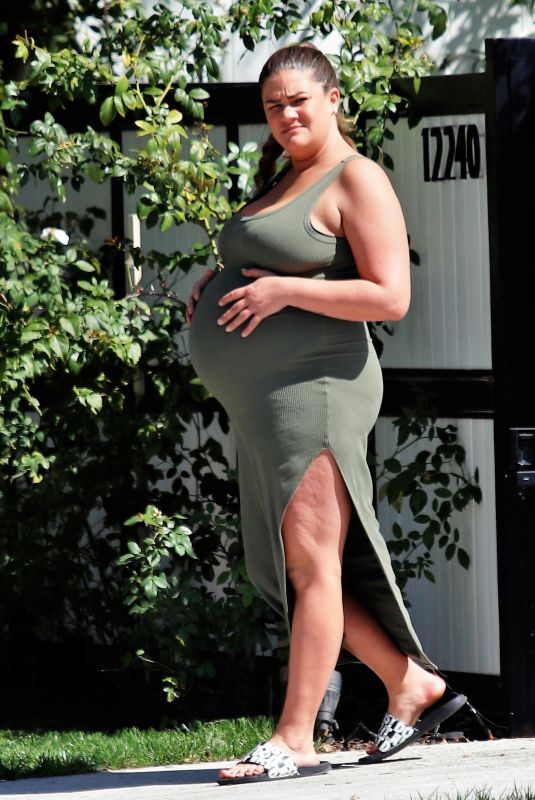 Pregnant BRITTANY CATWRIGHT Out in Los Angeles 03/19/2021