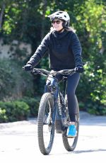ROBIN WRIGHT Out for a Bike Ride in Brentwood 03/21/2021
