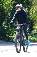 ROBIN WRIGHT Out for a Bike Ride in Brentwood 03/21/2021