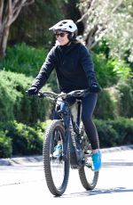 ROBIN WRIGHT Out for a Bike Ride in Brentwood 03/21/2021