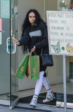 RUMER WILLIS Buys Toys and Snacks for Her Pets in Beverly Hills 03/18/2021