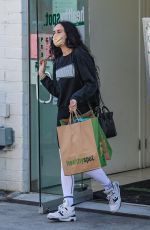 RUMER WILLIS Buys Toys and Snacks for Her Pets in Beverly Hills 03/18/2021