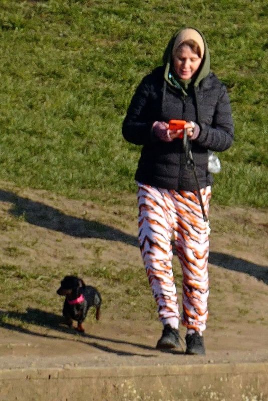 SADIE FROST Out wit Her in London 03/24/2021