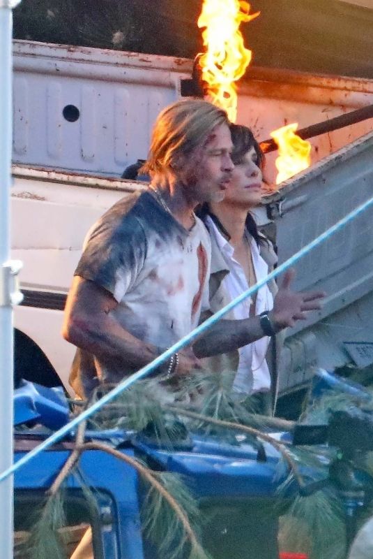 SANDRA BULLOCK and Brad Pitt on the Set of Bullet Train in Los Angeles 03/04/2021