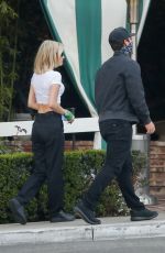 SARAH SNYDER Arrives at San Vicente Bungalows in West Hollywood 03/16/2021
