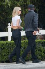 SARAH SNYDER Arrives at San Vicente Bungalows in West Hollywood 03/16/2021