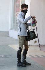 SELMA BLAIR at CVS Pharmacy in Studio City 03/04/2021