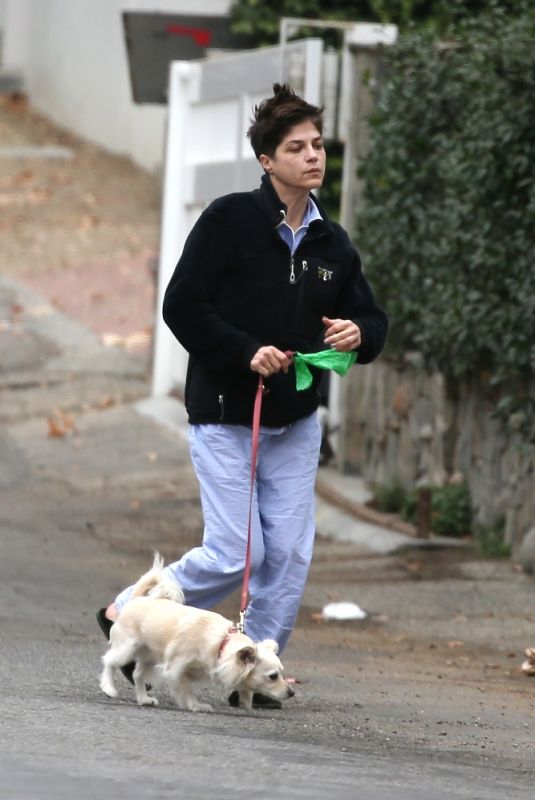 SELMA BLAIR Out with Her Dog at Beverly Hills Park 03/03/2021