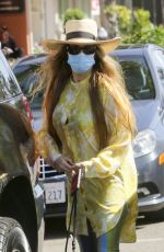 STACY FERGIE FERGUSON Out in Pacific Palisades 03/01/2021