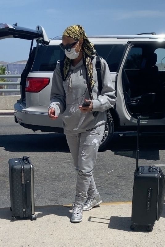 TAMAR BRAXTON at Airport in Cabo San Lucas 03/25/2021