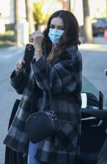 TERRI SEYMOUR Out Shopping in Los Angeles 03/18/2021