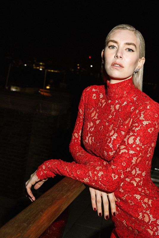VANESSA KIRBY - 2021 Critics Choice Awards Portrait