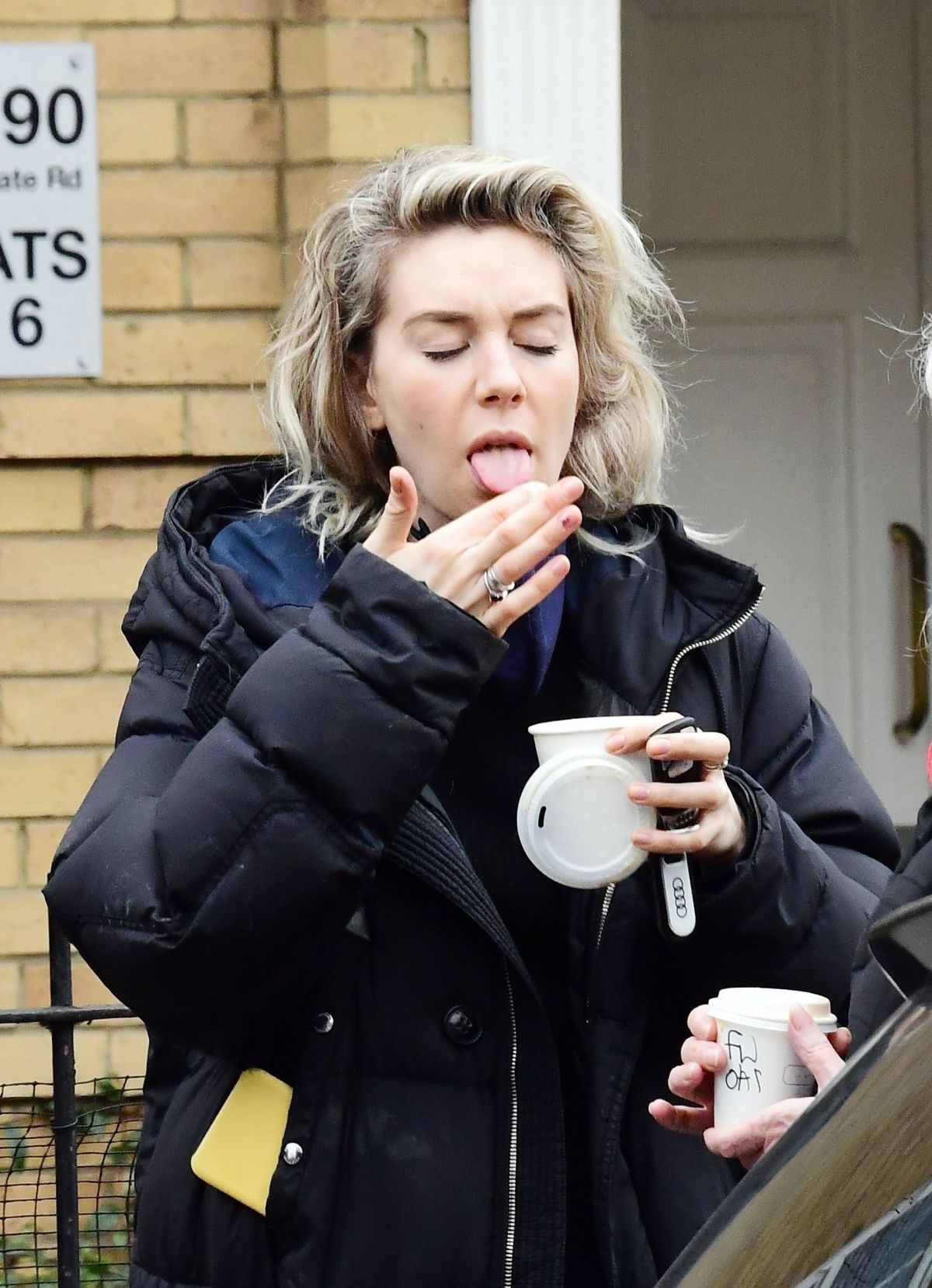 VANESSA KIRBY Checking Out Georgian Style 3 Story House in London  03/20/2021 – HawtCelebs